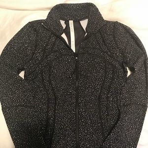Lululemon define jacket, never washed or worn!